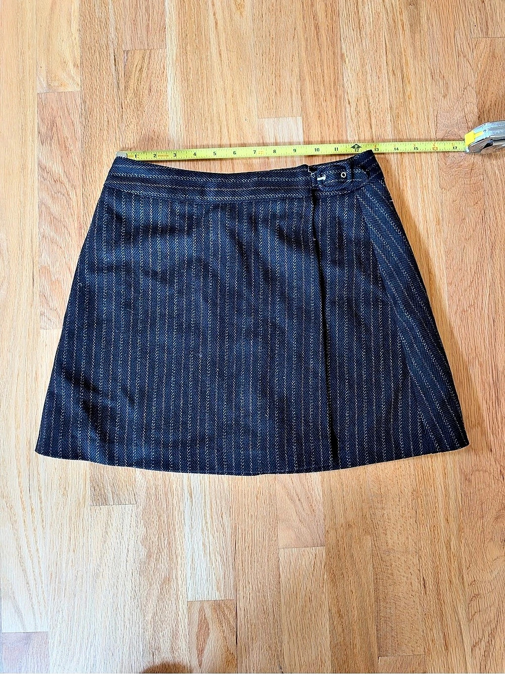 1995 United Colors of Benetton wool mini skirt 40